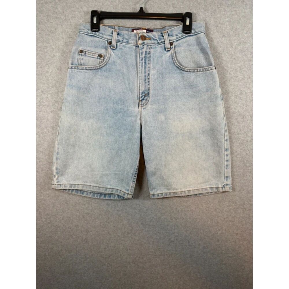 Vintage Arizona Jean Co Women's 10 Relaxed Fit Light Wash Denim Shorts 3834